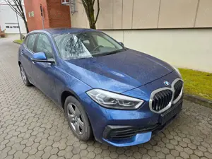 BMW 118 118 i Advantage Navi Panorama PDC