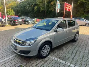 Opel Astra Edition Klima 2 Hand  Preis inkl Neu Tüv