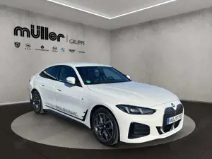 BMW i4 eDrive35 GRAN COUPÈ M SPORT HUD 360° KAMERA KOMFOR Bild 3