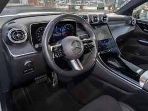 Mercedes-Benz GLC 200 4MATIC Coupé AUT LM SportS. SpurH SpurW Bild 4