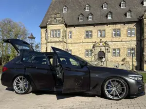 BMW 540 540d xDrive Touring Aut. Sport Line M