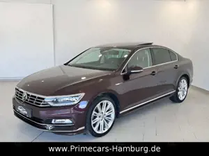 Volkswagen Passat 2.0 TDI R-Line 4Motion/AHK/STANDHZG/ACC/