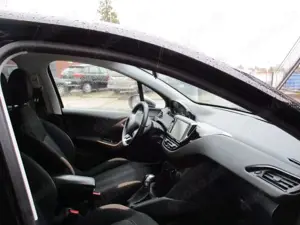 Peugeot 208 208 Diesel  4-Türer e-HDi 92 Stop Bild 3
