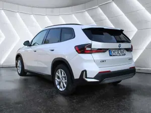 BMW iX1 eDrive20 Bild 3