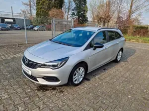 Opel Astra K Sports Tourer Edition Navi Sthg Rf All.