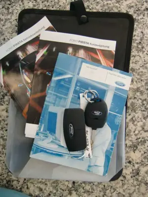 Ford Fiesta Trend/Modell 2015/Klima/Inspekt+TÜV neu