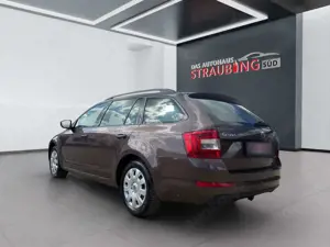 Skoda Octavia Combi Style 2.0 TDI KLIMAAUTO*SHZG*EURO6 Bild 3