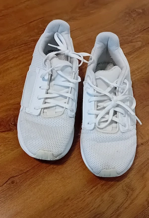 Turnschuh Puma Größe 38,5 weiß