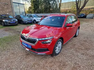 Skoda Kamiq TSI AUTOMATIK 97Tkm ACC Kamera Virtual 2Hd Sitzhzg