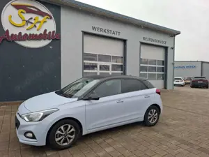 Hyundai i20 blue 1.2 Trend, Alufegen