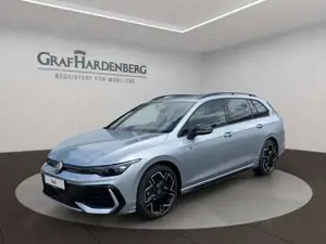 Volkswagen Golf Variant R-Line 1.5 eTSI DSG Black Style