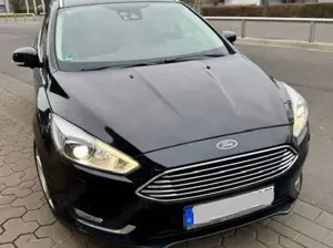 Ford Focus Focus Turnier 1.5 TDCi DPF Start-Stopp-System Titanium