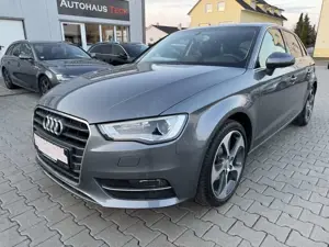 Audi A3 Sportback 1.4 TFSI BI-Xenon/SHZ/PDC/KLIMAAUTOMAT/8