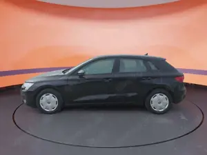 Audi A3 Sportback 30 TFSI LED DAB PDC SHZ VIRTUAL-COC Bild 2