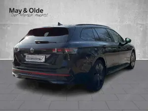 Volkswagen Passat 2.0 TDI Sportpaket HUD AD StandHZG AHK-klappbar AH Bild 3