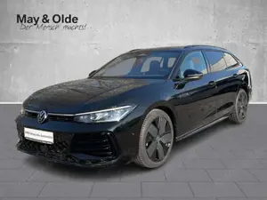 Volkswagen Passat 2.0 TDI Sportpaket HUD AD StandHZG AHK-klappbar AH