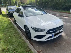 Mercedes-Benz CLA 180 Shooting Brake 7G-DCT AMG/Scheckh. DB/ Garantie