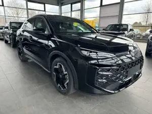 Volkswagen T-Roc 1.5 eTSI Neues Modell R-Line Navi IQ-Light Kamera Bild 3