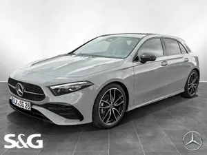 Mercedes-Benz A 180 AMG MBUX+RüKam+M-LED+AHK+Night+Distronic Bild 1