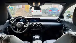 Mercedes-Benz CLA 180 CLA Shooting Brake Diesel d Shooting Brake Edition 1 Bild 2