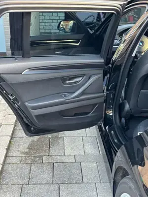 BMW 520 520d xDrive Touring Aut. Luxury Line