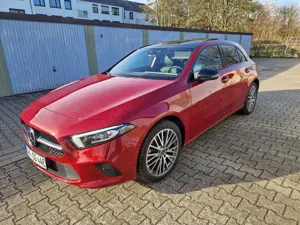 Mercedes-Benz A 250 A 250e Hybrid