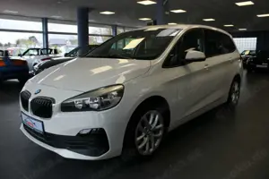 BMW 218 d Advantage Bild 3