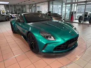 Aston Martin V8 Carbon Pack