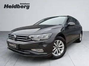 Volkswagen Passat Variant 1.5 DSG Business ACC AHK-schw.