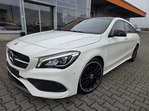 Mercedes-Benz CLA 200 AMG Line Navi/LED