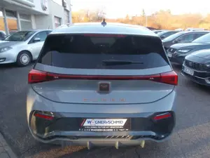 CUPRA Born 77 kWh (231 PS) + Allwetter + SHZ Bild 5