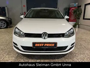 Volkswagen Golf VII Variant Trendline 1,6TDI/Navi/Klima/Tüv Bild 2