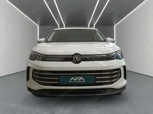 Volkswagen Tiguan 2.0 TDI Elegance DSG AHK*HDMatrix*Navi*ACC Bild 5