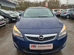 Opel Astra J Sports Tourer Design Edition