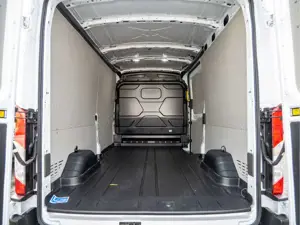 Ford Transit VAN TREND 350L3 183PS ZE CT RW Bild 5