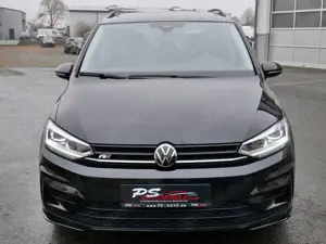 Volkswagen Touran 1.5 TSI DSG"Highline R-Line"Pano+Black Bild 2
