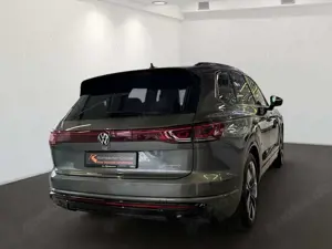 Volkswagen Touareg R 3,0 eHybrid 4MOTION AHK*DYNAUDIO*Steue Bild 5