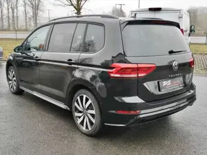 Volkswagen Touran 1.5 TSI DSG"Highline R-Line"Pano+Black Bild 5