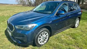 BMW X1 xDrive20i Advantage+HUD+AHK+Kam+Leder+Navi+LE