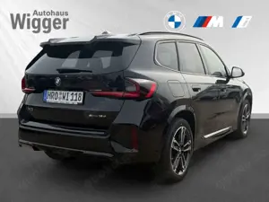 BMW X1 18 d sDrive/M-Sportpaket/AHK-klappbar/HarmanKardon Bild 3