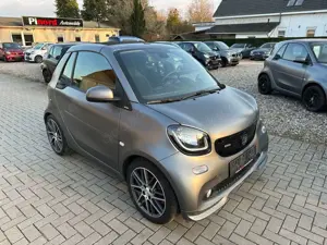 smart forTwo Cabrio Brabus 109PS-LED-NAVI-JBL-KAM