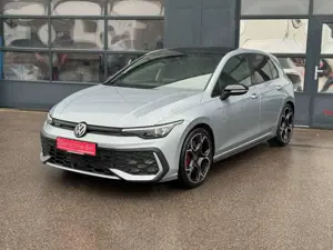 Volkswagen Golf 8 2.0 TSI DSG GTI IQ.LIGHT NAVI PANORAMA ACC SIDEA Bild 2