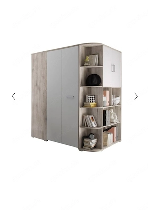 Begehbarer Kleiderschrank 