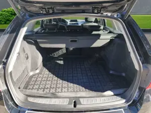 BMW 318 d Advantage Touring+Alufelgen+Navi+Klimaautomatik+ Bild 5