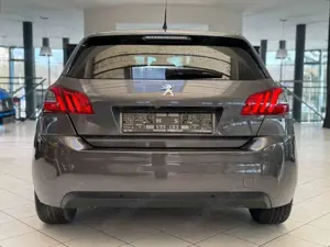 Peugeot 308 Allure NAVI. LED. PDC. Klimaautomatik Bild 5