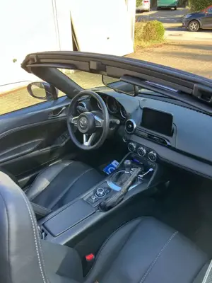 Mazda MX-5 Selection