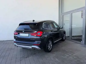 BMW X3 xDrive30e H/K.LED.ParkA.Live Cockpit+.Tempoma Bild 3