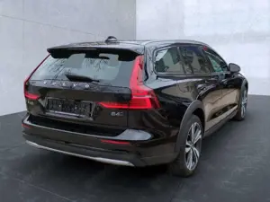 Volvo V60 Cross Country V60 CC Plus AWD Bluetooth Navi LED Vollleder Klima Bild 5