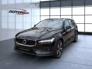 Volvo V60 Cross Country V60 CC Plus AWD Bluetooth Navi LED Vollleder Klima Bild 3