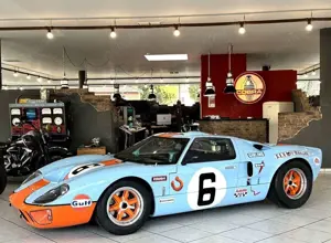 Ford GT GT40 MKI by Superformance / Safir - FIA Pass